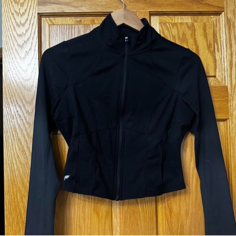 Black long sleeve Fabletics zip up sportswear jacket